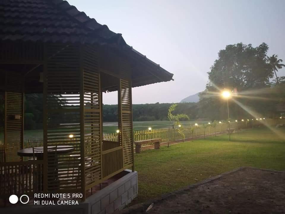 Sparrow Vale Resort Kotamangalam Exteriér fotografie